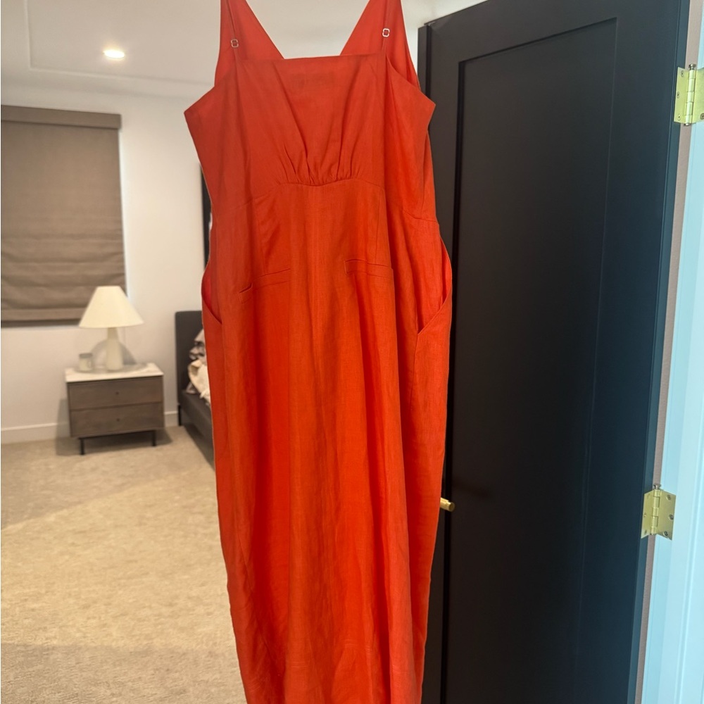 Elegant Orange Midi Dress - Picture 6 of 8